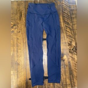 size 4 lululemon navy blue leggings
